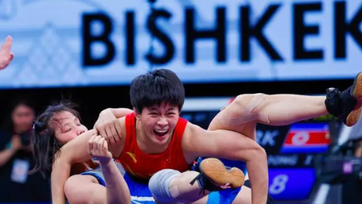 奥运会摔跤项目世界资格赛 中国队再获两张奥运门票